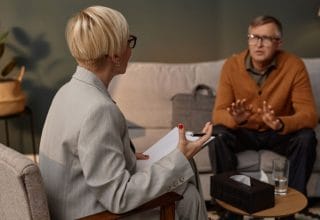Η διαδικασία της Αλλαγής στη θεραπεία: Το Διαθεωρητικό Μοντέλο και η Συνέντευξη Κινητοποίησης στην κλινική πρακτική